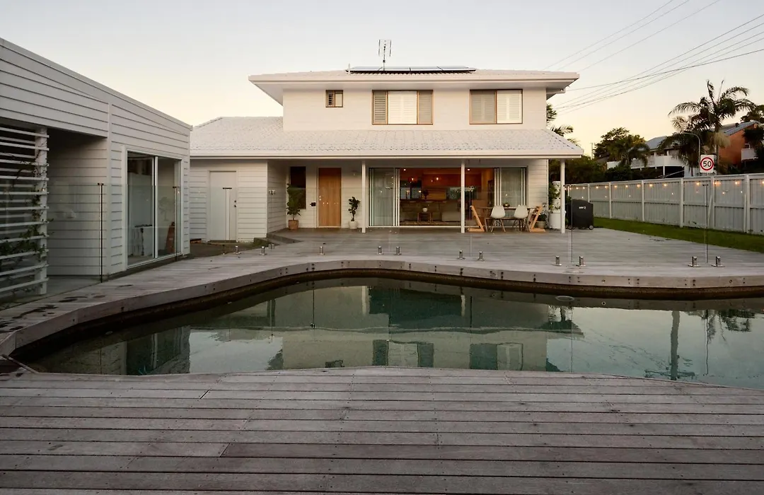 Tugun Retreat - 5Brm Home With Pool!-1